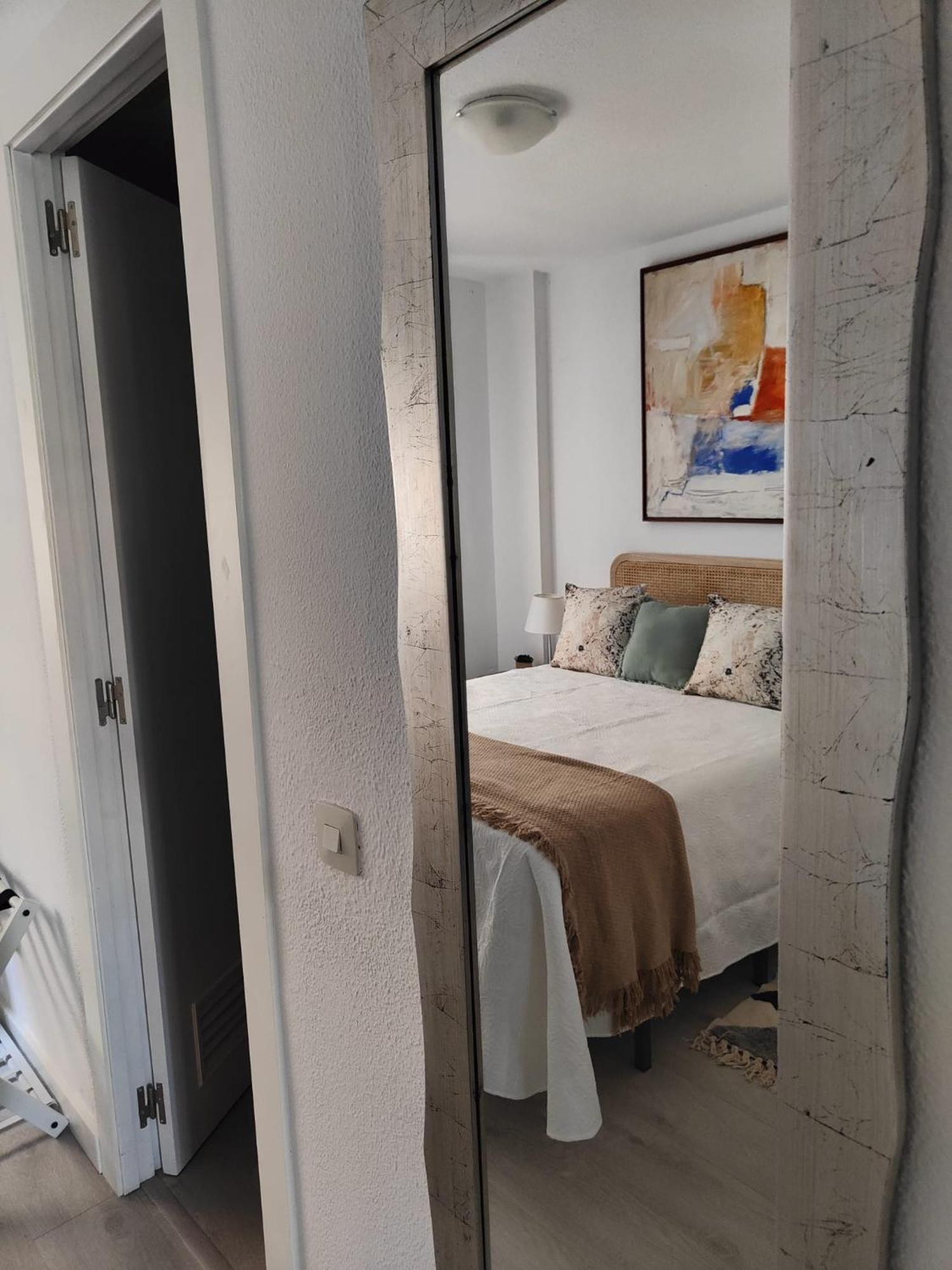 Agradable Duplex Terraza Virgen Del Rocio Apartment Sevilla Bagian luar foto